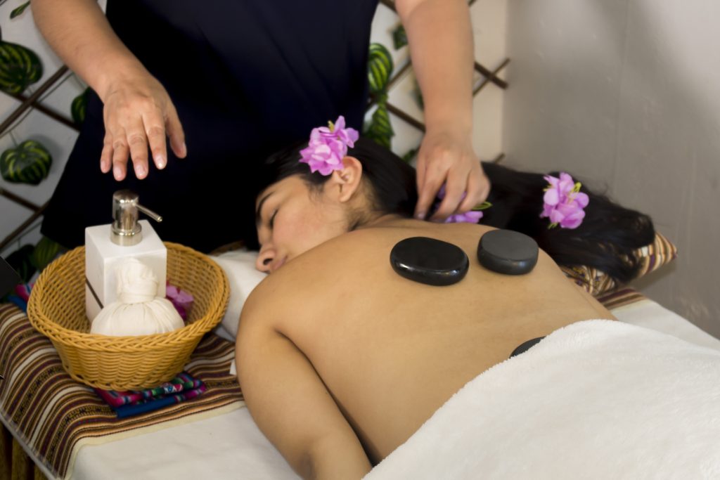 Masaje con piedras calientes en Cusco