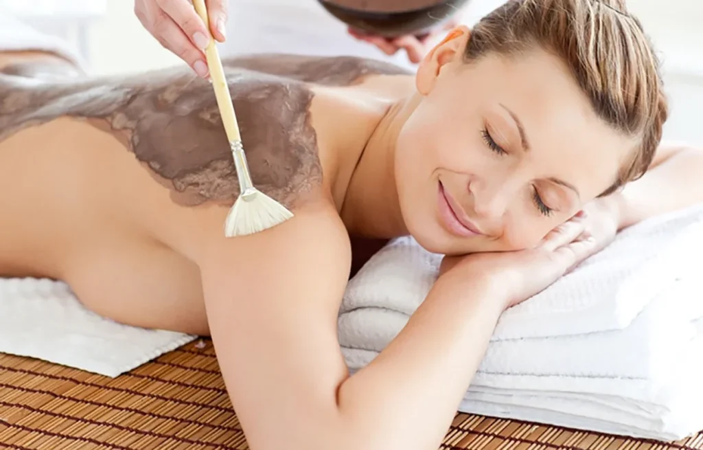 Exfoliación corporal :  para una piel suave y radiante.