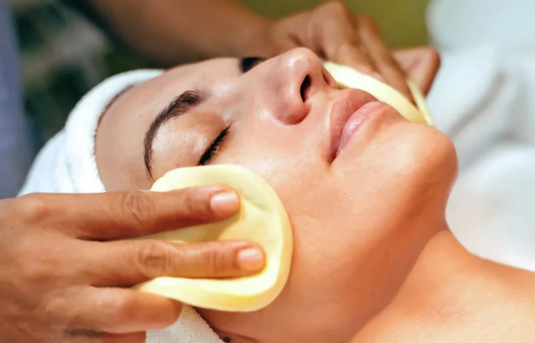 Anti-Acne Facial