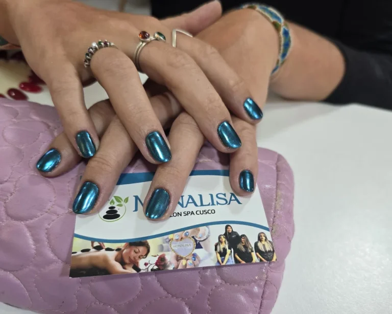 Classic Manicure