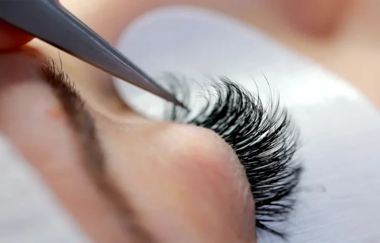 Strip Lash